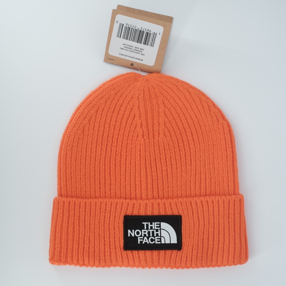 The North Face Orange Knit Beanie Logo Patch Hat One Size New With Tag